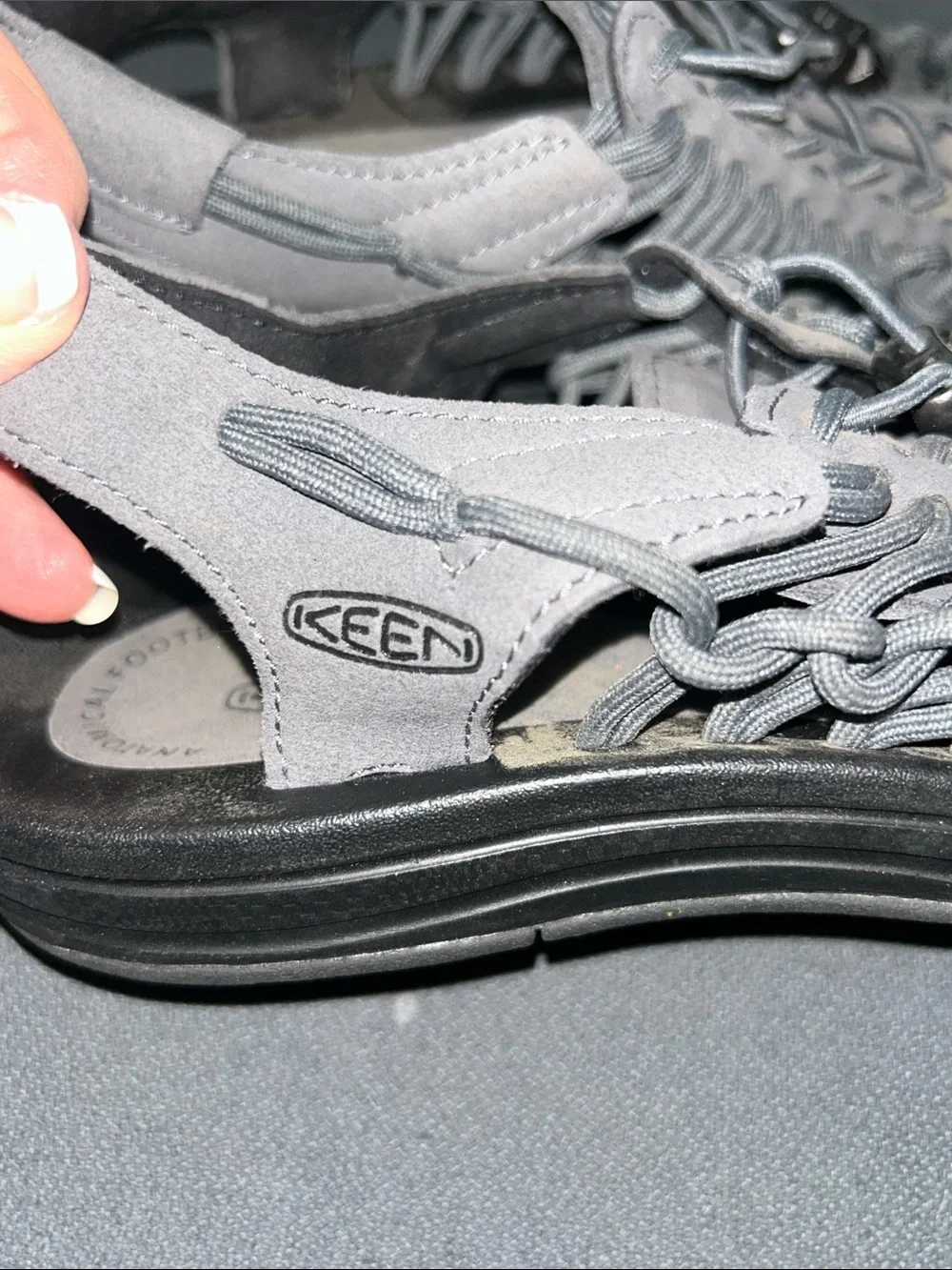 NWOT Keen Men’s Grey Braided Uneek-Style Sandal Sneakers